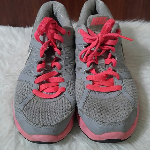 Nike Women's Coral Grey Air Relentless 2 Size 7.5 - Picture 2 of 7